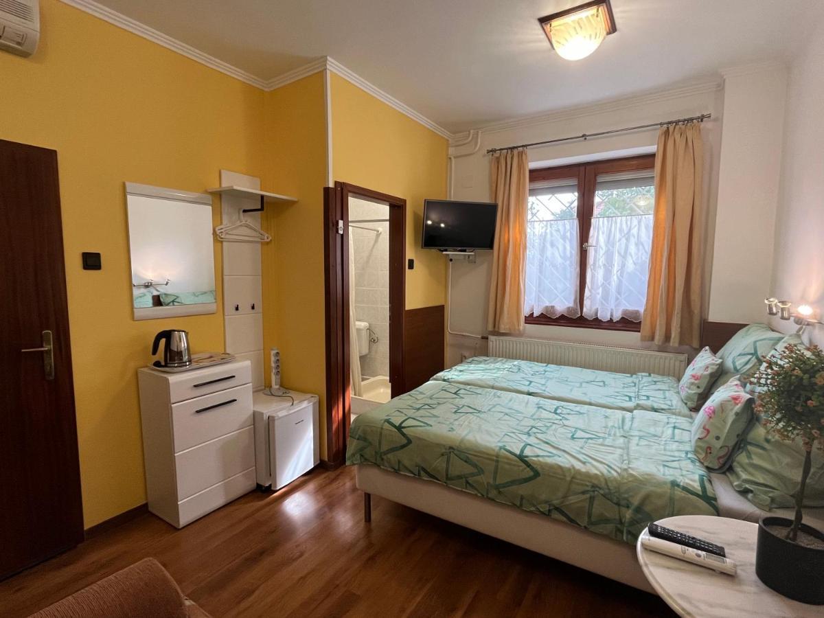 Tang House 唐舍 Hotel Budapest Kültér fotó